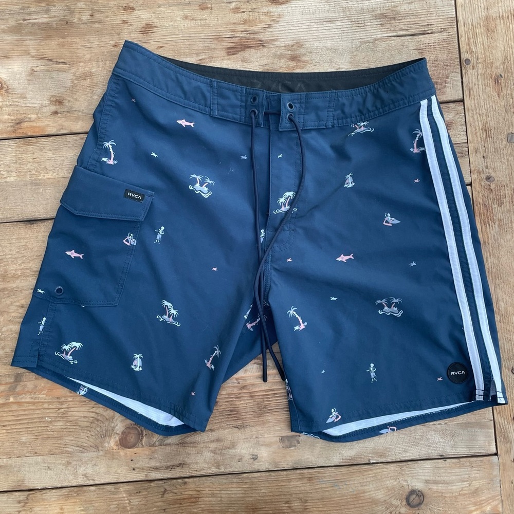 7 in. RVCA RESTLESS BOARDSHORTS - Picture 2 of 7